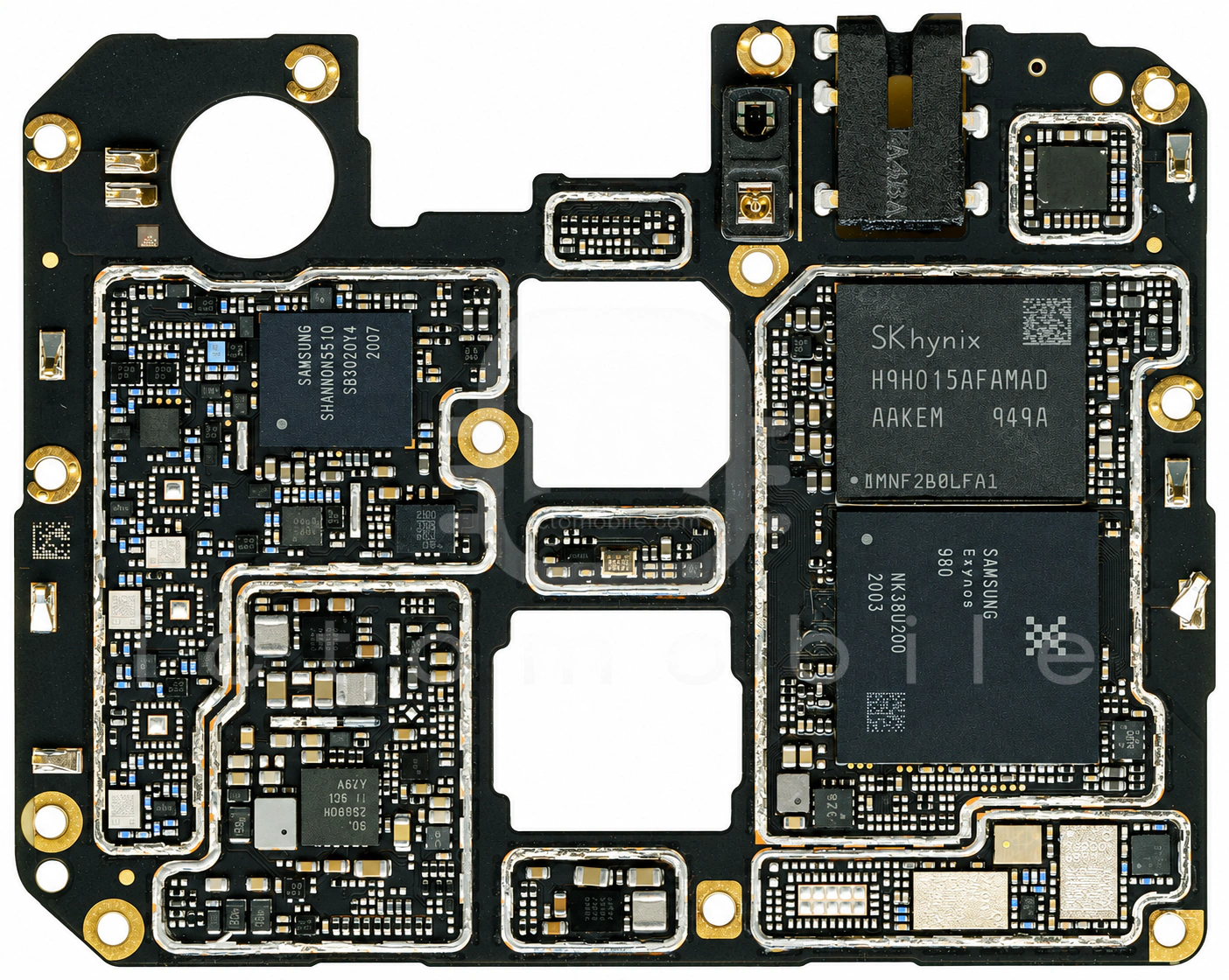 تصویر روی برد گوشی با نقاط آی‌سی