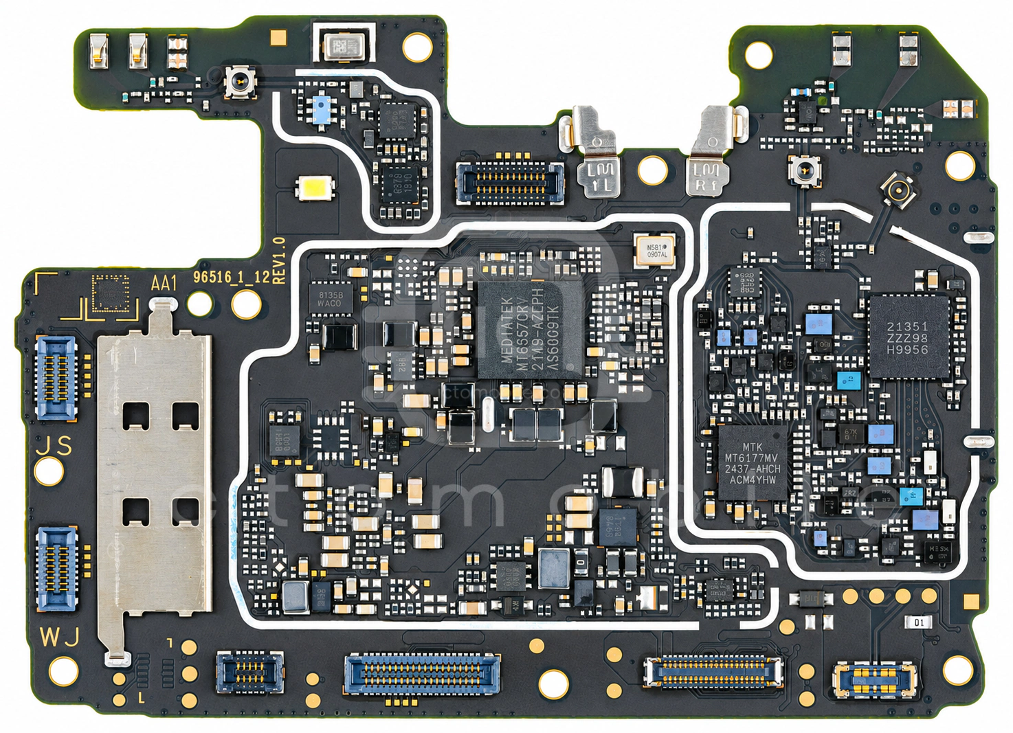 تصویر پشت برد گوشی با نقاط آی‌سی