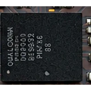 تصویر آیسی PM660L